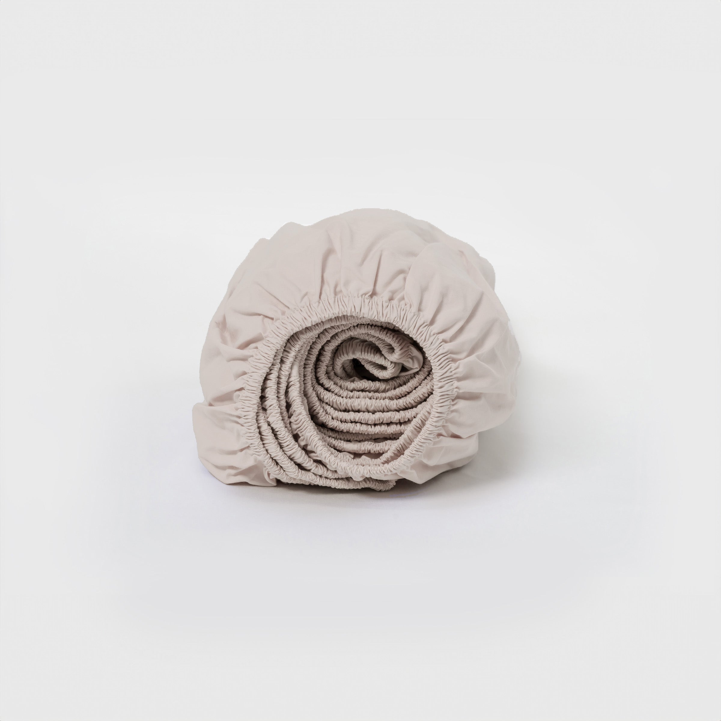 organic-crisp-fitted-sheet-in-barley-colour-by-sojao