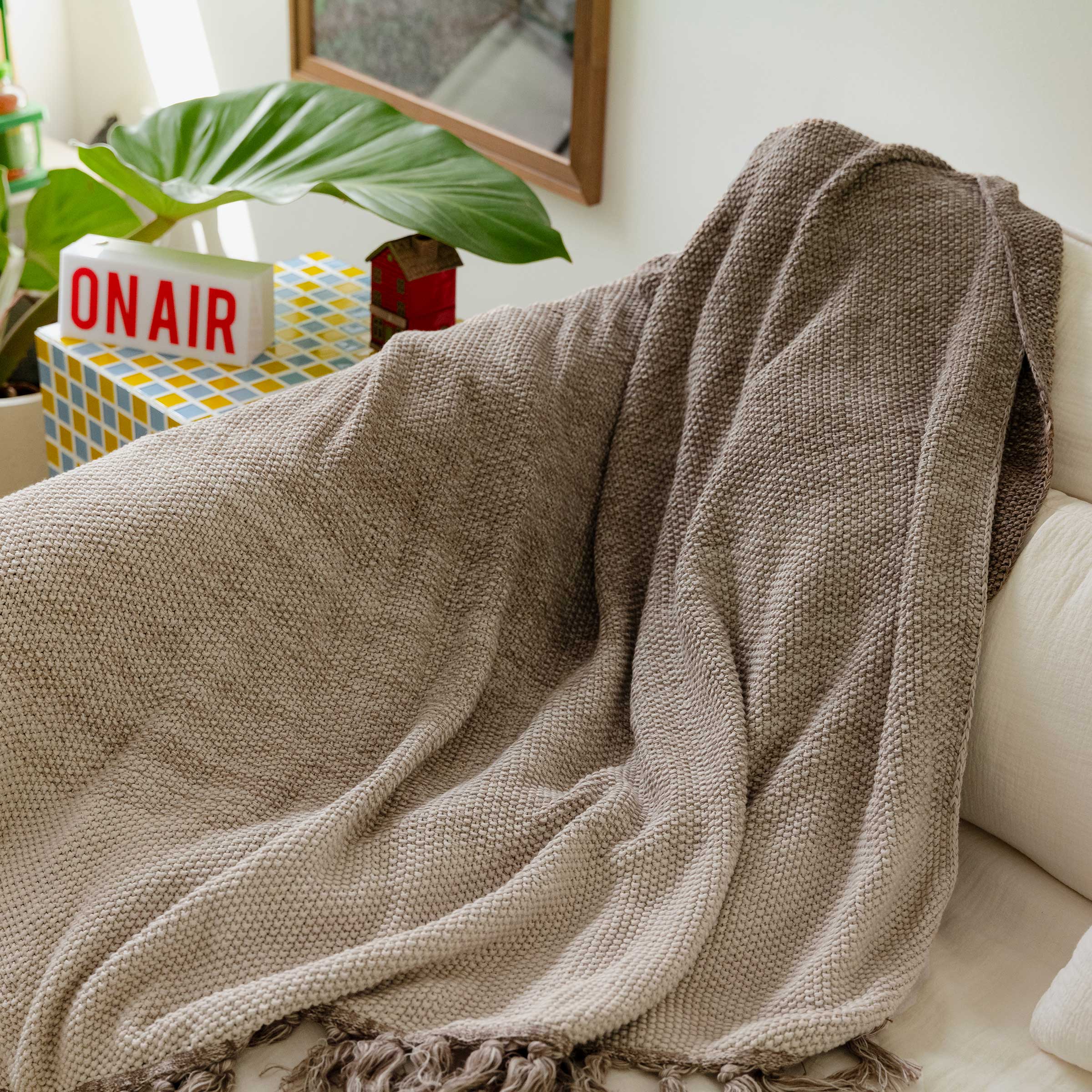 organic-cotton-fringed-ombre-throw-in-chestnut-colour-by-sojao